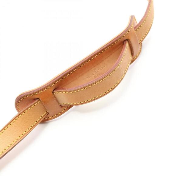 LOUIS VUITTON Brown Monogram Leather Shoulder Bag - Picture 8 of 9